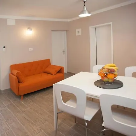 Apartment Brand New Damir In Center